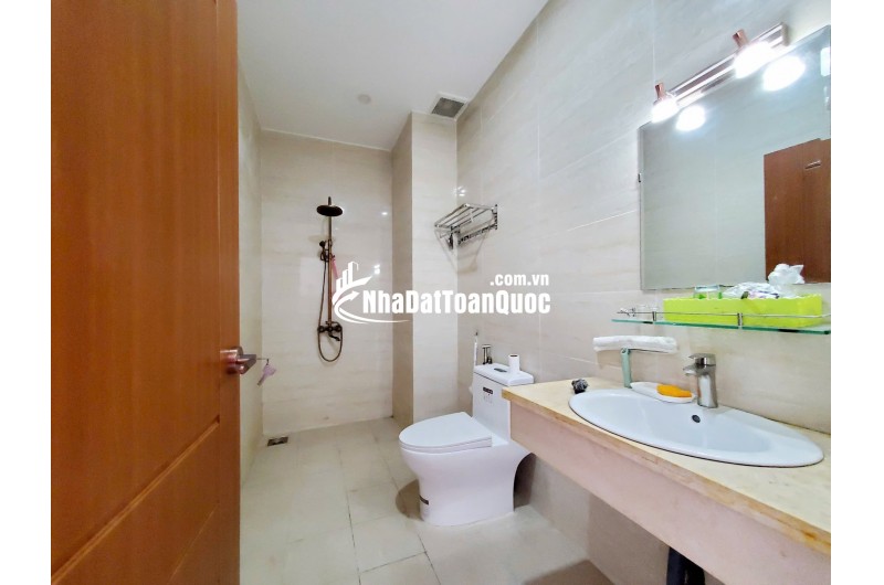 NHÀ ĐẸP 4T – HẺM XE HƠI – NGAY KĐT VẠN PHÚC – CHỈ 7.7 TỶ
